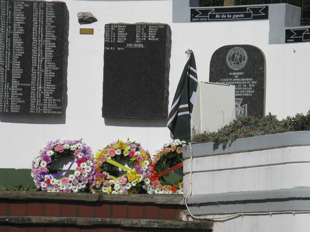 1402d-The Wreaths at NMR-EdwinSwales